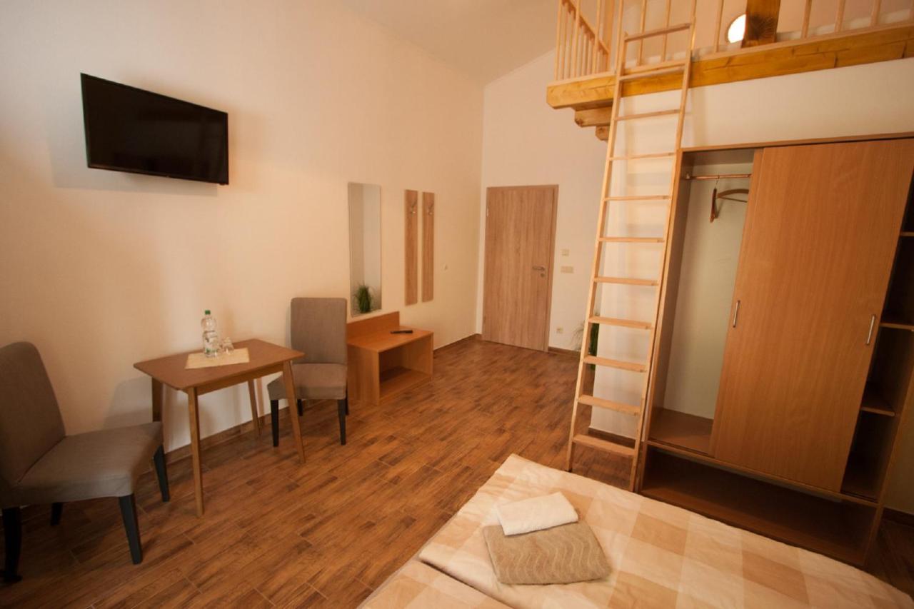 Pension Diener Nausslitz Exteriér fotografie
